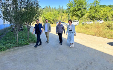 2024年9月（yuè）23日，俄羅斯客戶到訪嫩草国产17c泵業考察調研。